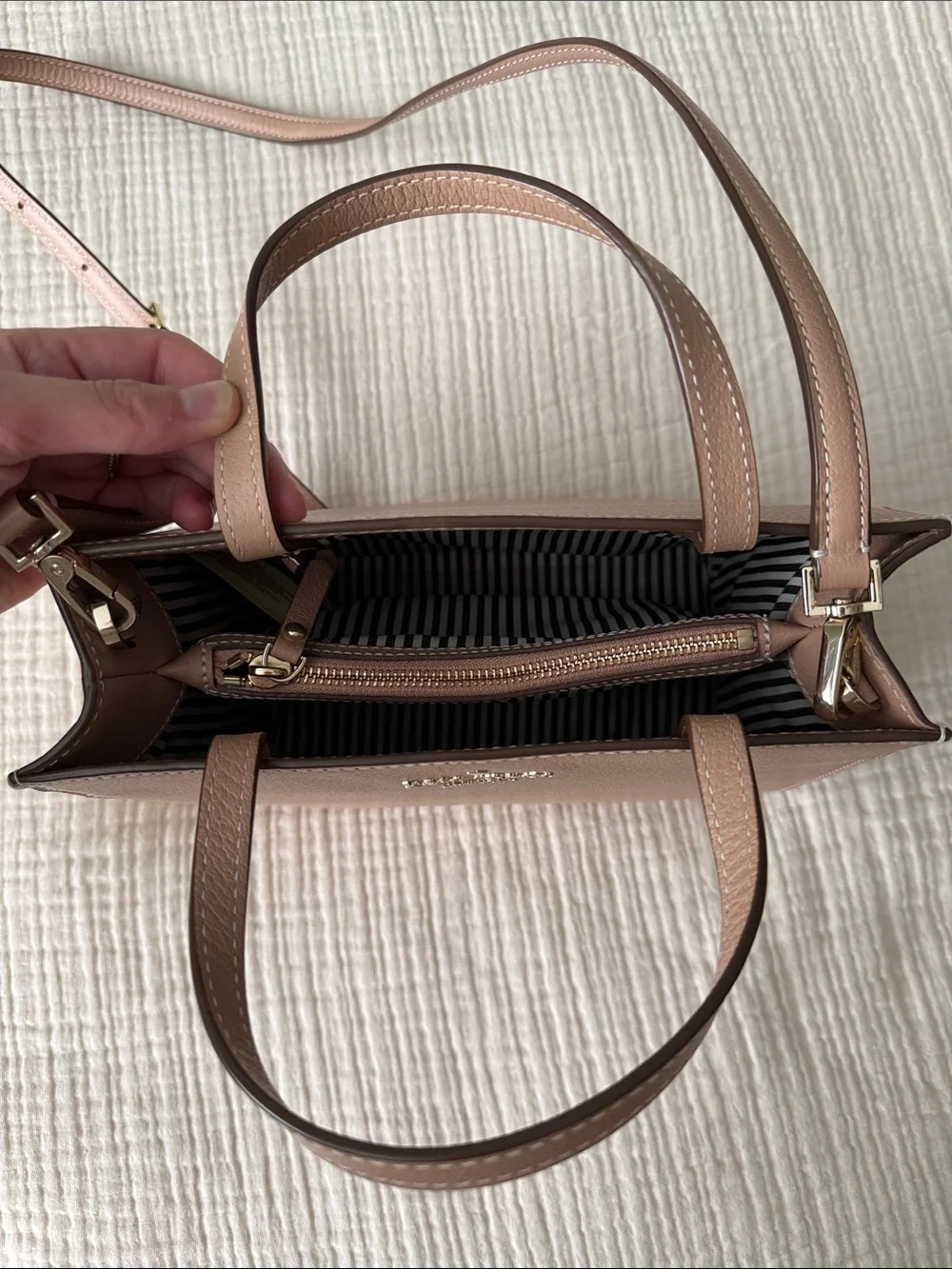 kate spade leather purse with Gold-Tone Logo